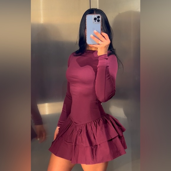 Zara Burgundy Short Ruffled Dress - Picture 1 of 13